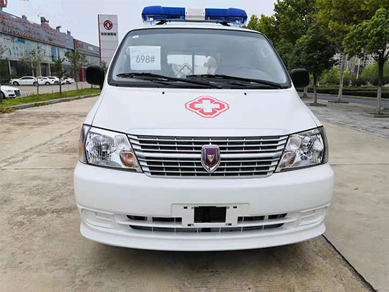 國(guó)六金杯新快運(yùn)救護(hù)車