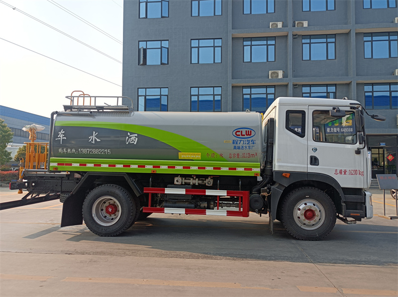 東風(fēng)D9新款10-12噸灑水車(chē)--國(guó)六系列